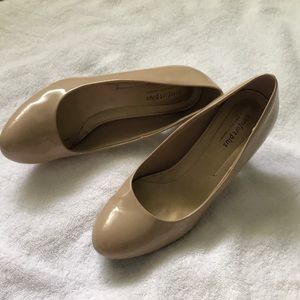 Beige heels size 8